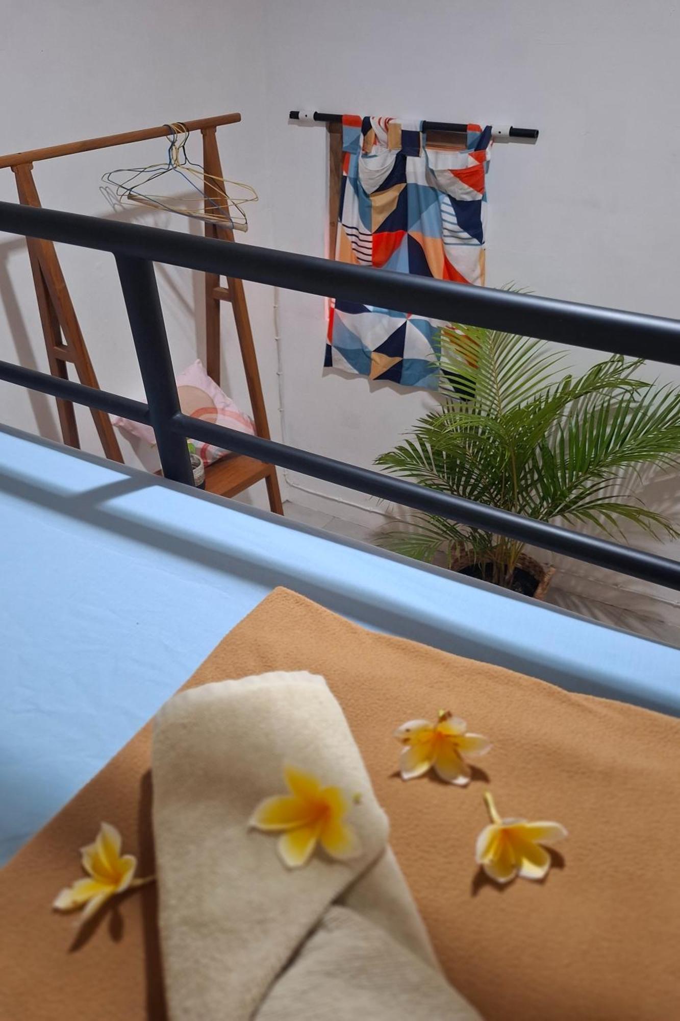Bring In House Yogyakarta Apartment Exterior foto