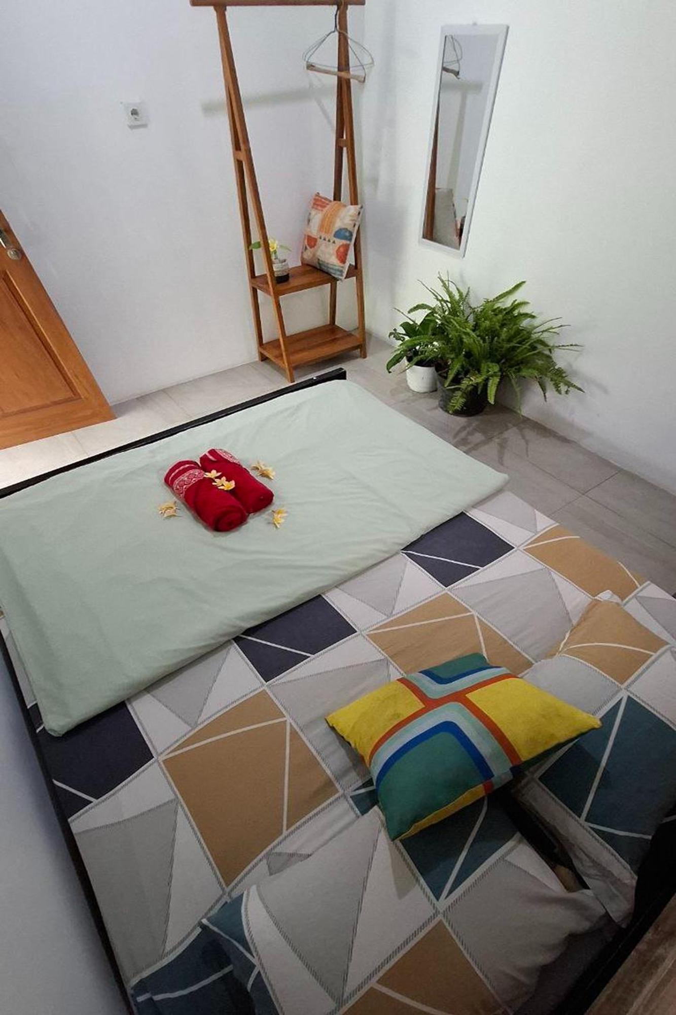 Bring In House Yogyakarta Apartment Exterior foto